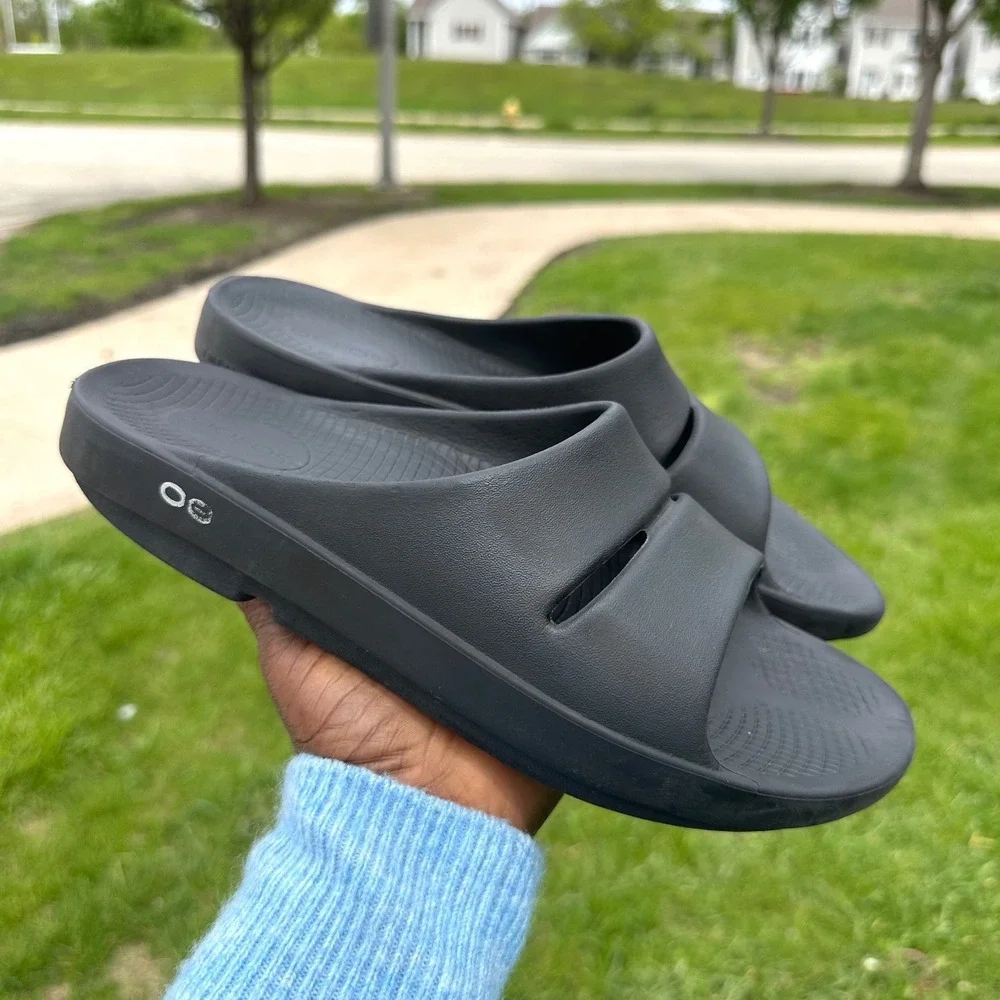 OOFOS OOahh Recovery Slide Sandals Unisex Size M9 W11 Black